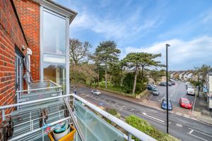 Photo 21- click for photo gallery